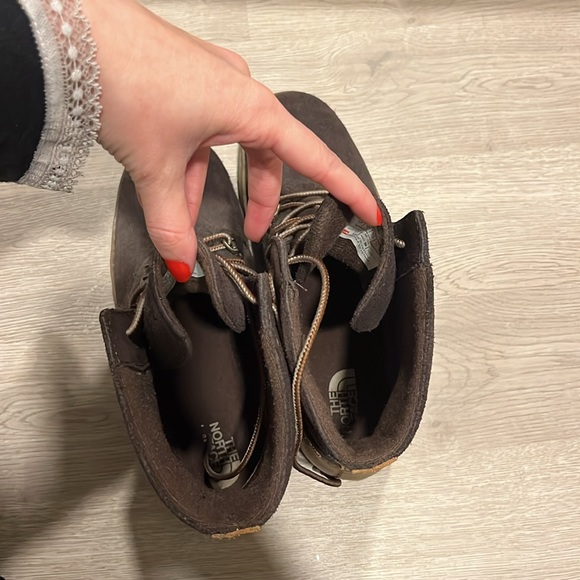 The North Face brown boots - Picture 8 of 11